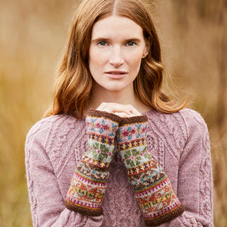 Wensley Fingerless Mittens Kit