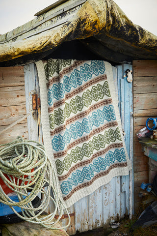 Norah Throw Kit